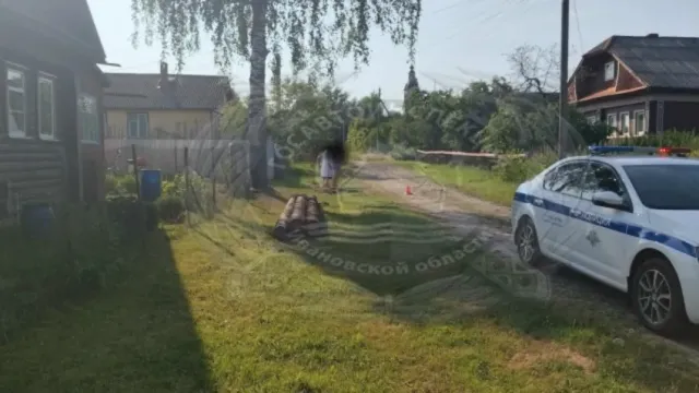 Подросток на мопеде сбил 4-летнего ребенка в Лухском районе