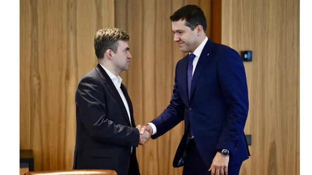 Воскресенский обсудил с министром промышленности Ивановскую область