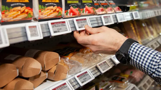 Вас обманывают: У россиян украден триллион!