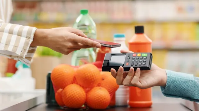 Где живут хорошо: Траты почти 300 тысяч в месяц!