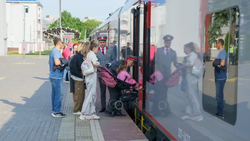 Первый рейс «Ласточки» из Нижнего Новгорода прибыл в Иваново вечером 1 июня