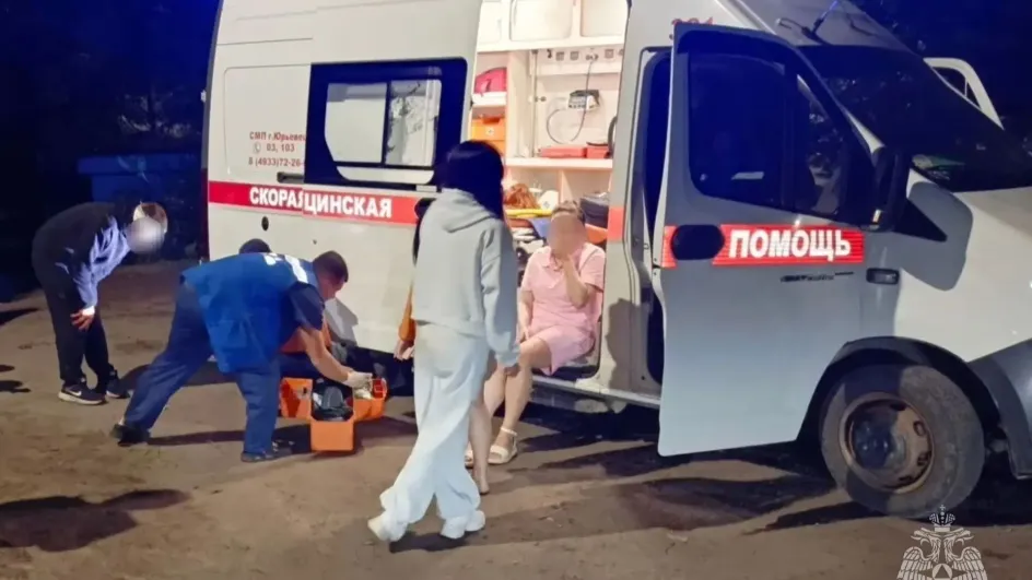 Две моторки столкнулись у берега Волги в Юрьевце, четверо раненых Две моторки столкнулись у берега Волги в Юрьевце, четверо раненых