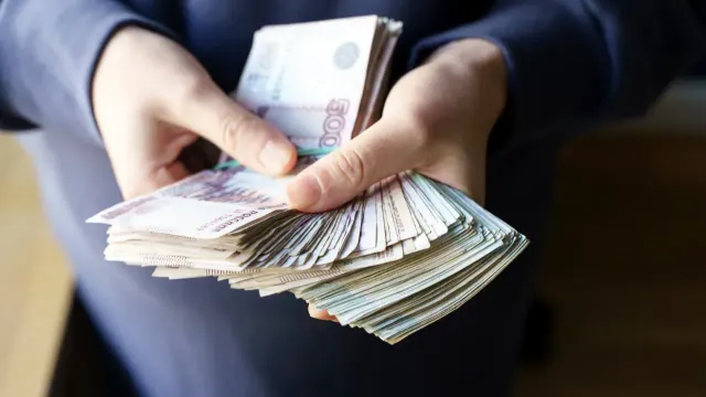 Инфляция бьет по карману? Миронов предлагает решение!
