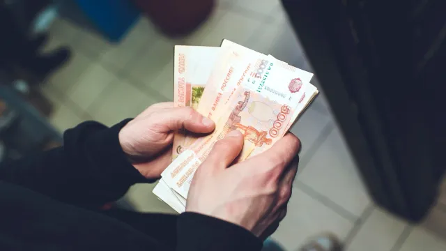 Ждёшь 13-ю зарплату? Её не будет!