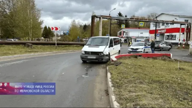 В Тейкове утром пьяный мужчина на Mercedes-Benz врезался в бетонный блок