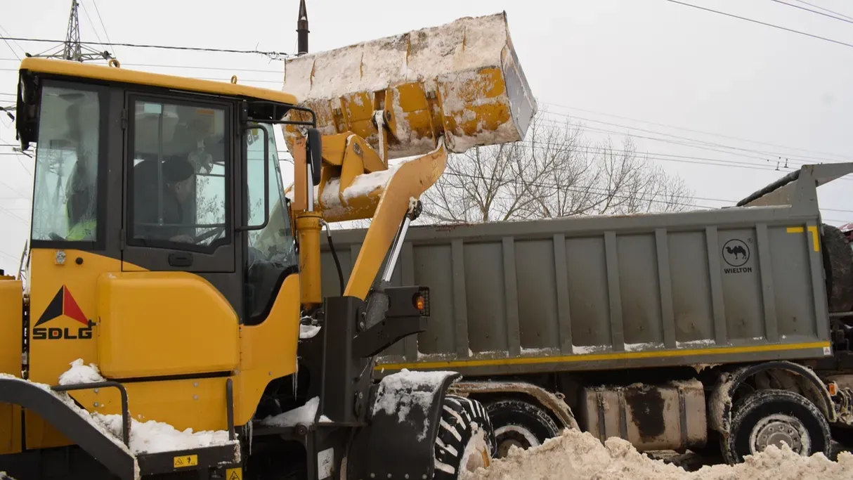 В Иванове вывоз снега запланирован в Московском микрорайоне
