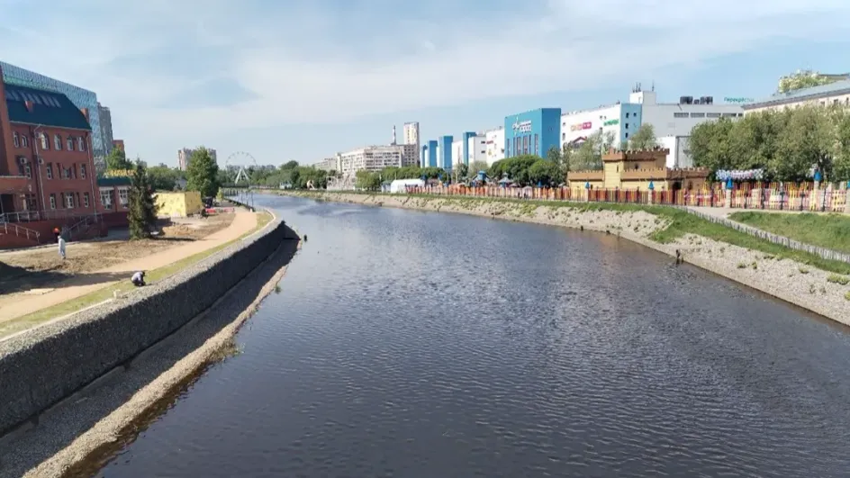 Началась подготовка к очистке русла реки Уводь в центре Иванова Началась подготовка к очистке русла реки Уводь в центре Иванова