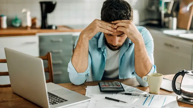 Ваши долги растут: Почему вы их не видите?