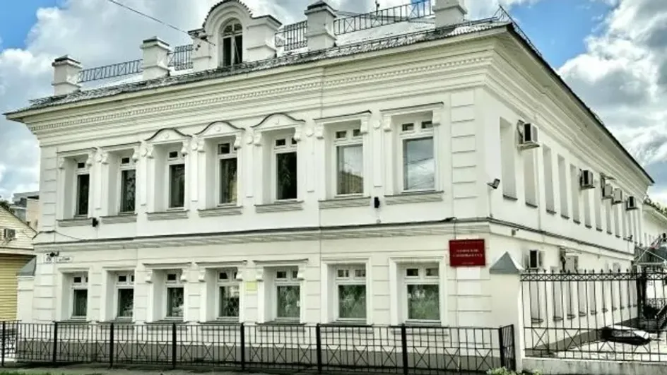 В Иванове начали судить курьера из Москвы, обидевшего вдову участника СВО В Иванове начали судить курьера из Москвы, обидевшего вдову участника СВО