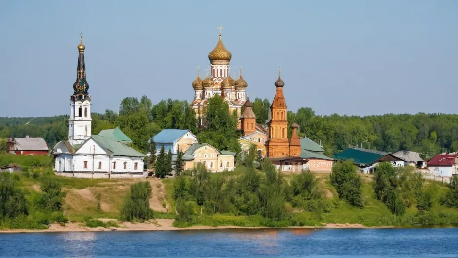 Плесское поселение получило 142 объекта недвижимости бывшего мэра Плесское поселение получило 142 объекта недвижимости бывшего мэра