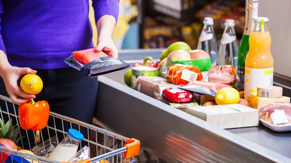 Россияне стали чаще экономить на продуктах