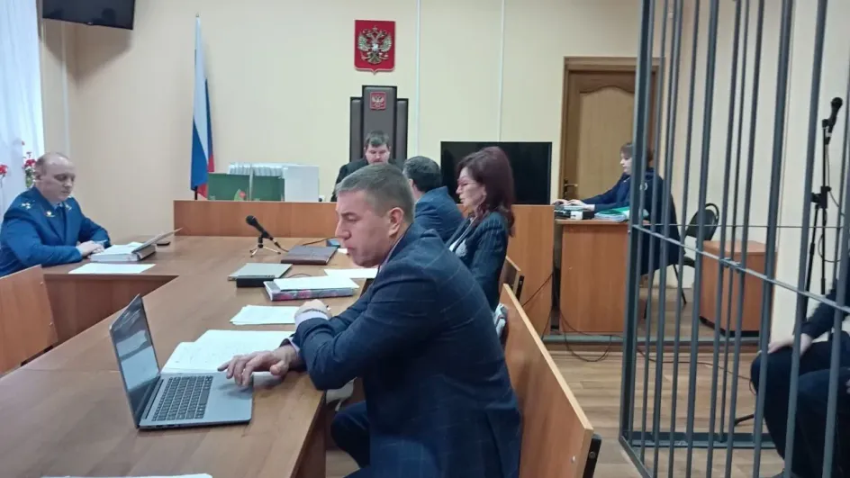 Суд начал рассмотрение дела о коррупции в сфере ЖКХ Ивановской области Суд начал рассмотрение дела о коррупции в сфере ЖКХ Ивановской области