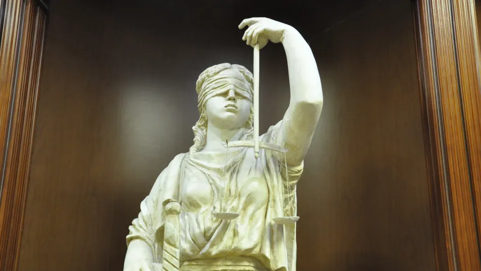 В Иванове банк незаконно хотел взыскать долги с семьи погибшего бойца