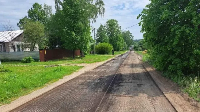 В Палехе на улице Корина проводятся ремонтные работы на дороге протяженностью в 441 м