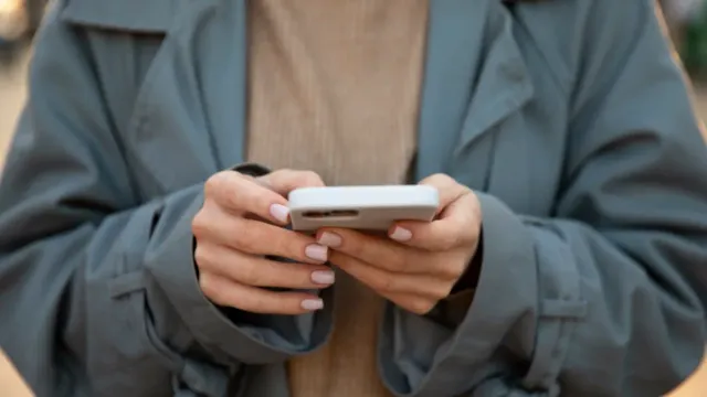 Твой телефон тебя выдаст: Банки внимательно следят!