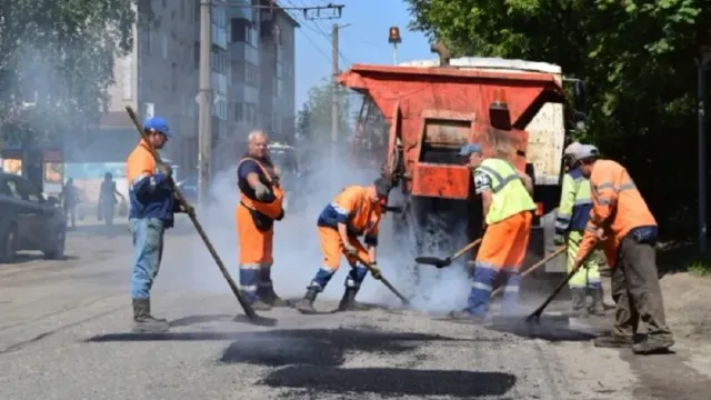 В Иванове дороги стали ремонтировать укатываемой асфальтобетонной смесью