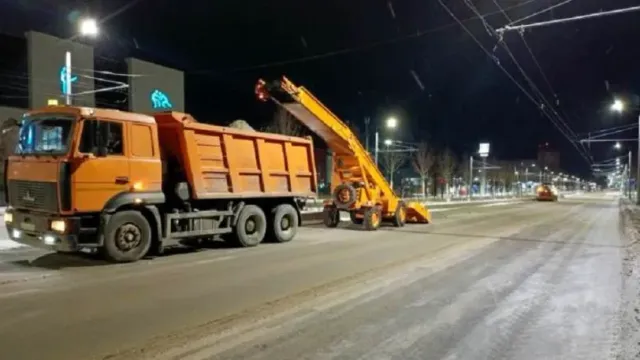 В Иванове приступили к вывозу снега с улиц города