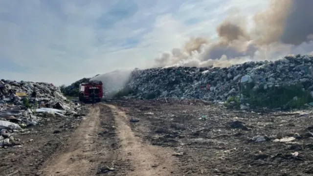 Горячая новость | В Вичуге произошел масштабный пожар на городской свалке