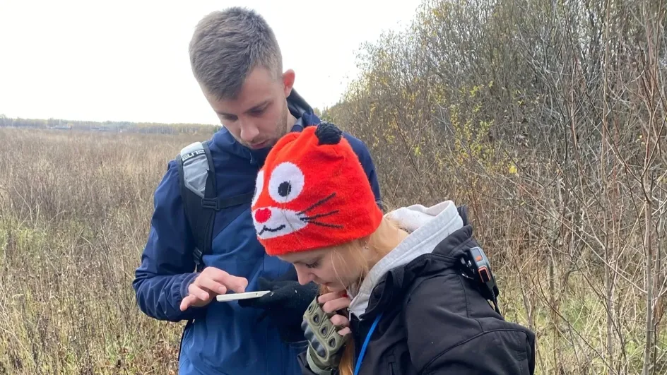 В Лухском районе у волонтеров во время спасработ взбесился компас