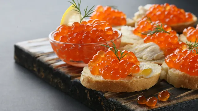 Икра теперь роскошь: Переходим на аналоги!