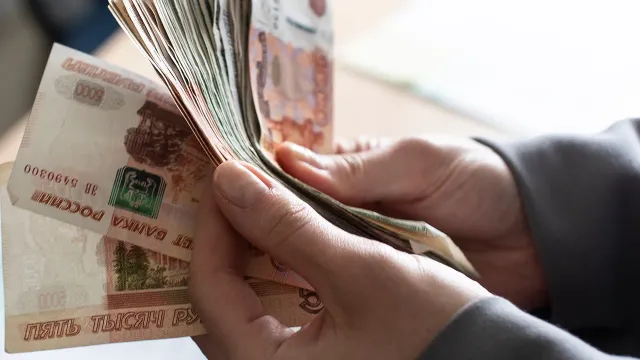 Москвичи гребут миллионы?! Остальная Россия в нищете!
