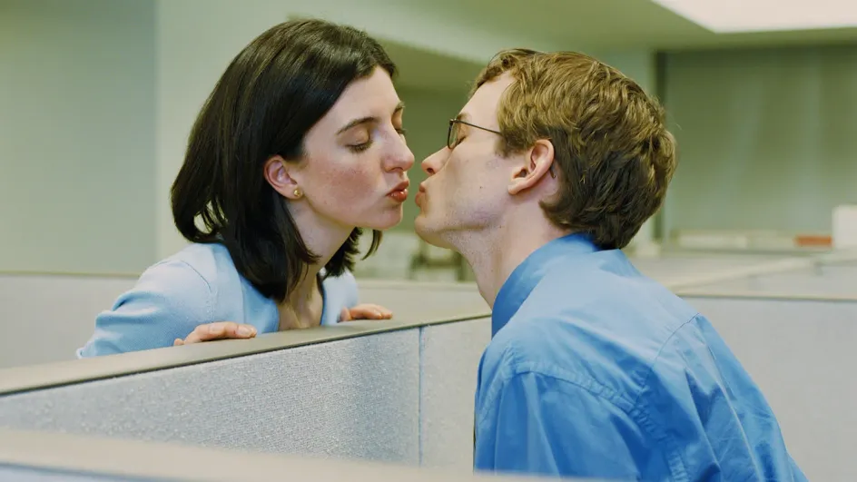 Россиянам объяснили, чем опасны служебные романы Россиянам объяснили, чем опасны служебные романы