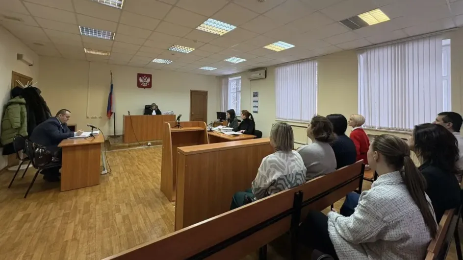 Суд для родителей учеников ивановского «Интердома» вышел печальным Суд для родителей учеников ивановского «Интердома» вышел печальным