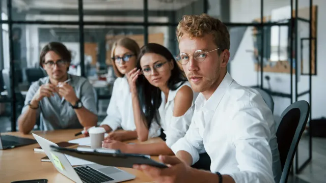 Любишь свою работу? Тебе стоит уволиться!