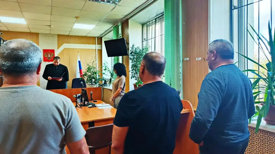 В Тейковском суде вынесен приговор за нелегальную торговлю табаком и алкоголем В Тейковском суде вынесен приговор за нелегальную торговлю табаком и алкоголем
