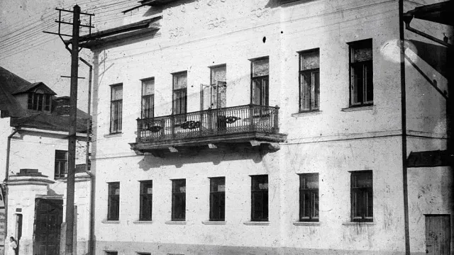 Суд обязал администрацию Шуи отремонтировать Дом Коковина