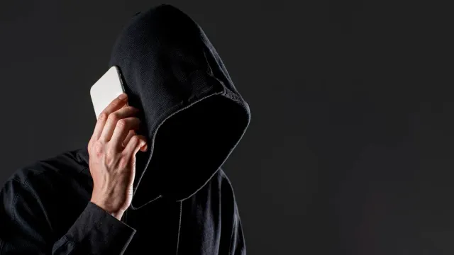 Мошенники атакуют? Обмани их первым!