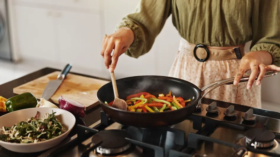 Россияне начали переходить на домашнюю еду ради экономии