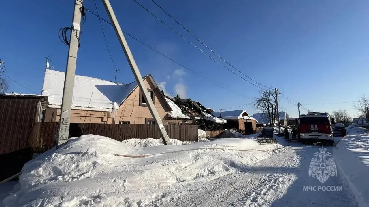 В Иванове сгорел частный дом на 2 семьи