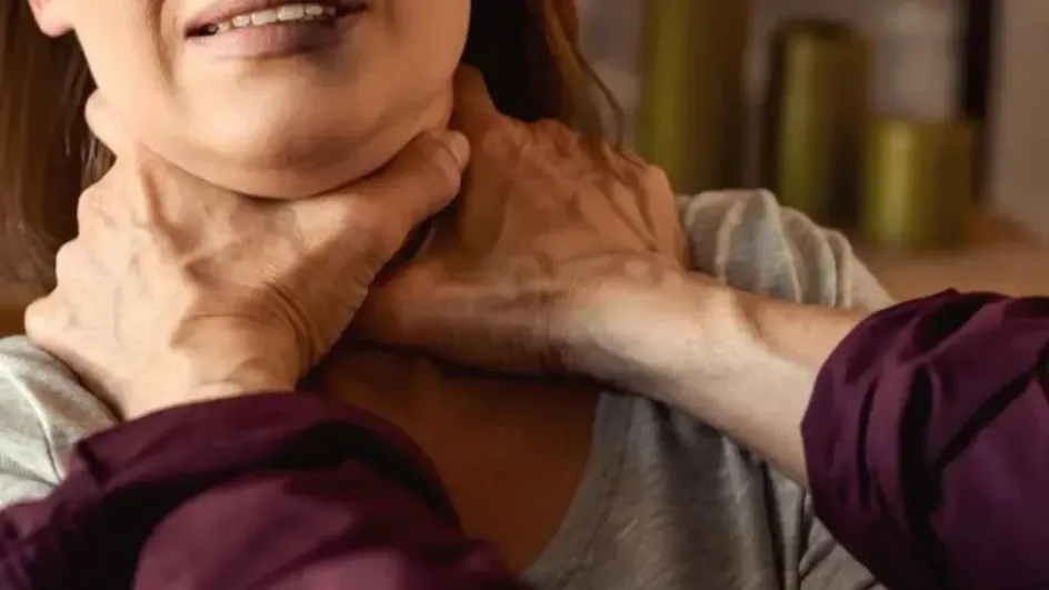 В Иванове сын душил упрекавшую его в тунеядстве мать