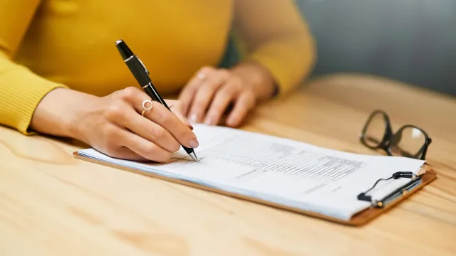 Работодателей Иванова заставили признаться, кого им критически не хватает