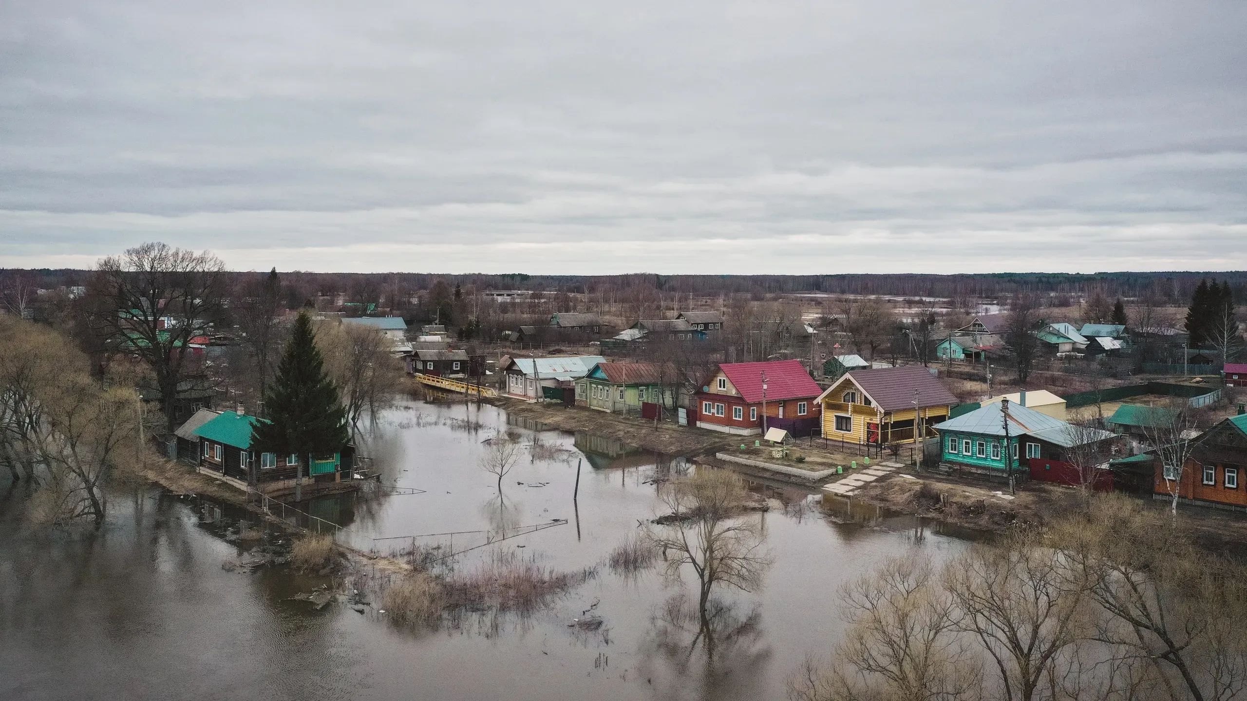 В Холуе затоплено 14 приусадебных участков