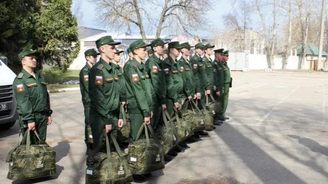 В правительстве Ивановской области рассказали о старте призыва в армию