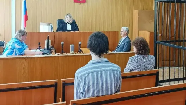 В Тейкове начался суд о мошенничестве против матери погибшего участника СВО