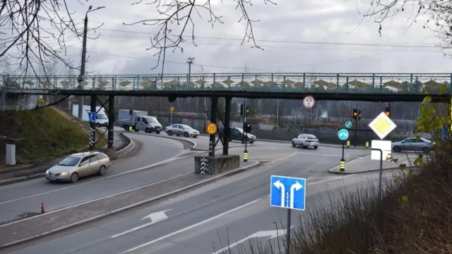 В Кинешме запустят светофоры на перекрестке дорог по ул. Вичугской и Баха