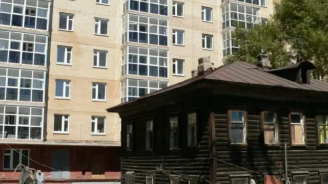 В Юрьевце жителей аварийного дома наконец-то спасут
