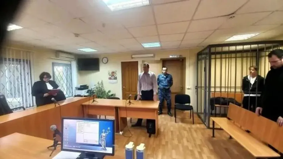 В Ивановской области арестовали обвиняемого в обмане пенсионерки В Ивановской области арестовали обвиняемого в обмане пенсионерки