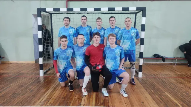 Кинешемская команда «Волжанин» одерживает победы в чемпионате Вичуги по мини-футболу