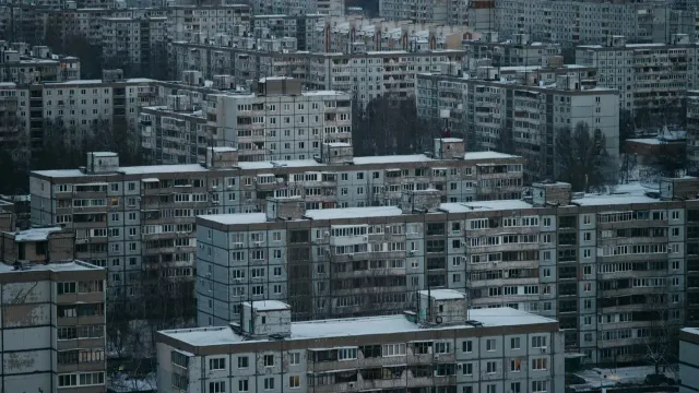 Россияне бегут из высоток! Почему?