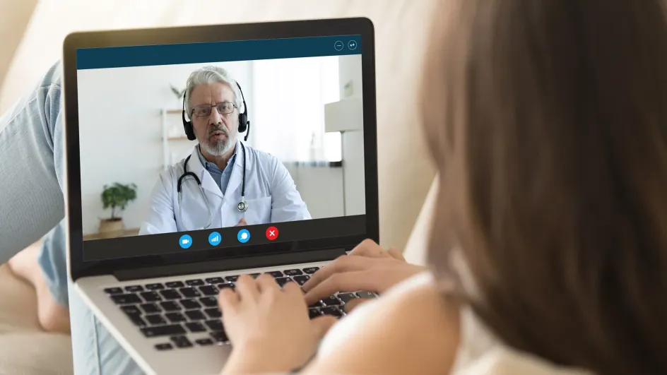 В России резко вырос спрос на онлайн-консультации врачей