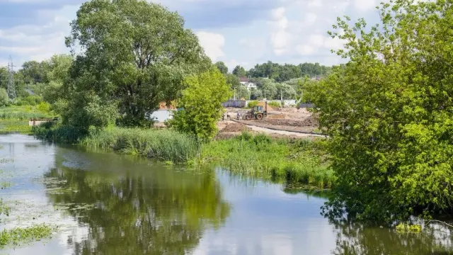 В Иванове благоустройство полутора километров набережной реки Уводь выполнено на 35%