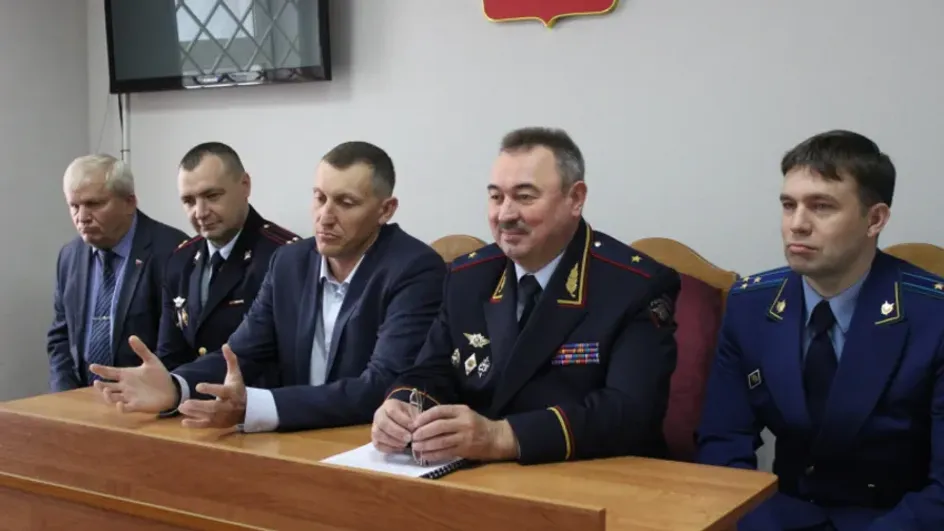 В двух районах Ивановской области сменились начальники отделов полиции В двух районах Ивановской области сменились начальники отделов полиции