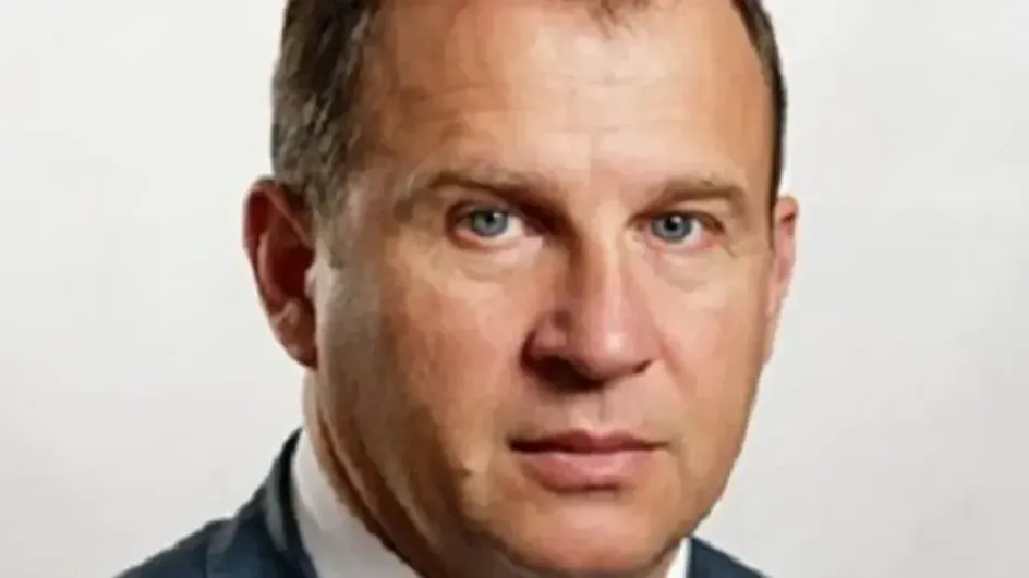 Вопрос отставки мэра Иванова Александра Шаботинского беспокоит горожан Вопрос отставки мэра Иванова Александра Шаботинского беспокоит горожан