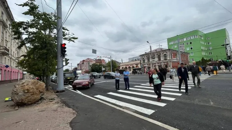 В Иванове прокуратура требует оборудовать подходы к пешеходным переходам