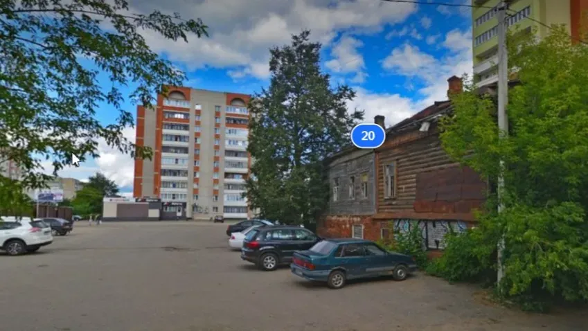 В Иванове мэрия потребовала привести в порядок дом №20 на улице Добролюбова