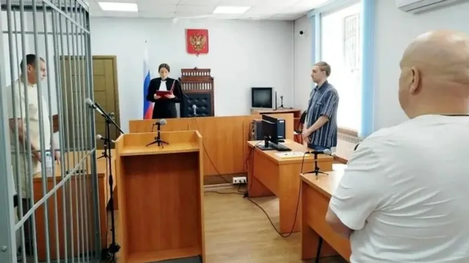 В Иванове пьяный водитель перевернул машину на крышу и покалечил друга